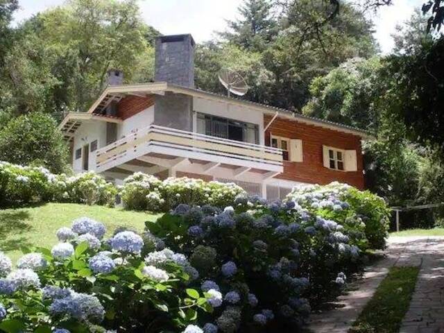 #CA46 - Casa para Venda em Campos do Jordão - SP