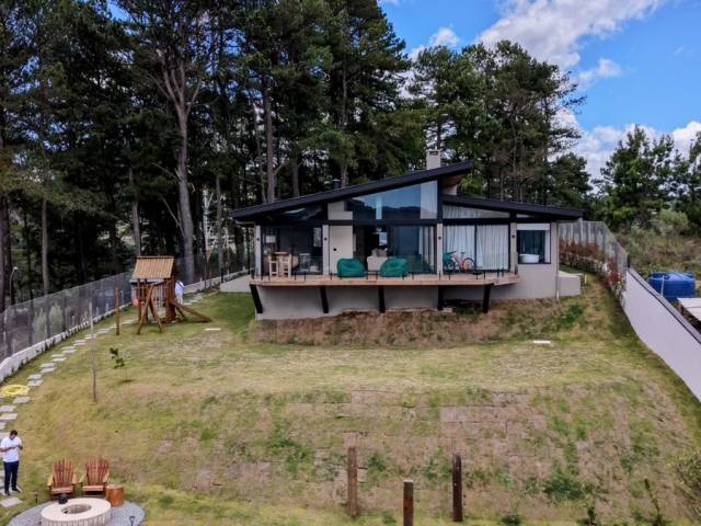 #83 - Casa para Venda em Campos do Jordão - SP