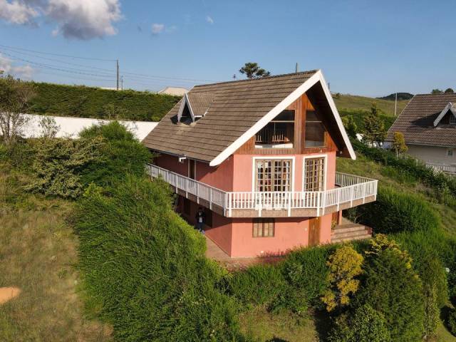 #84 - Casa para Venda em Campos do Jordão - SP