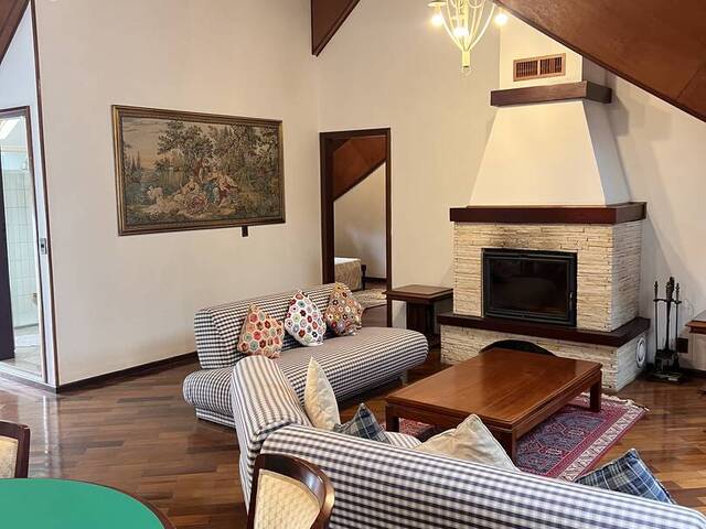 #91 - Apartamento para Venda em Campos do Jordão - SP