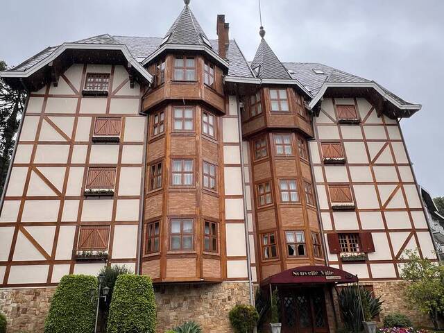 #93 - Apartamento para Venda em Campos do Jordão - SP