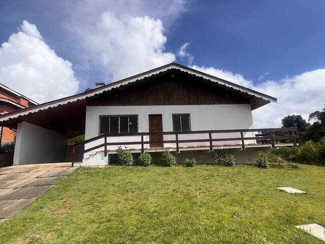 #95 - Casa para Venda em Campos do Jordão - SP